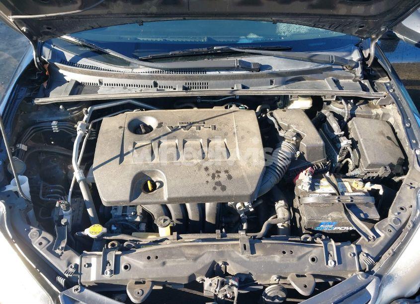 Photo 10 of 2015 Toyota Corolla LE (VIN 2T1BURHE1FC428028)