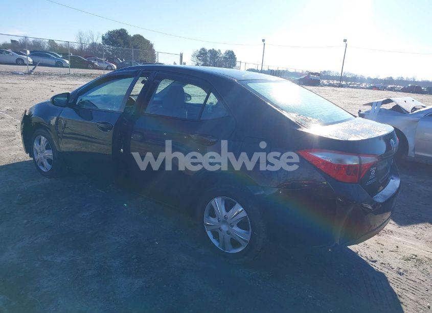 Photo 3 of 2015 Toyota Corolla LE (VIN 2T1BURHE1FC428028)