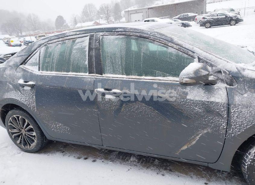 Photo 13 of 2015 Toyota Corolla S PLUS (VIN 2T1BURHE1FC431110)