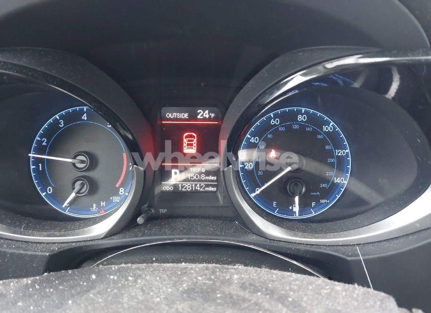 Photo 7 of 2015 Toyota Corolla S PLUS (VIN 2T1BURHE1FC431110)