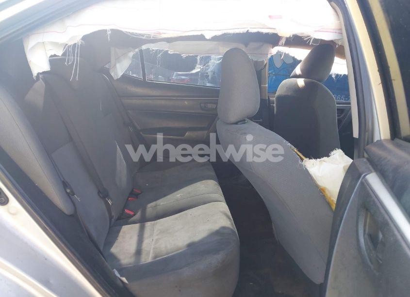 Photo 8 of 2015 Toyota Corolla L (VIN 2T1BURHE1FC445993)