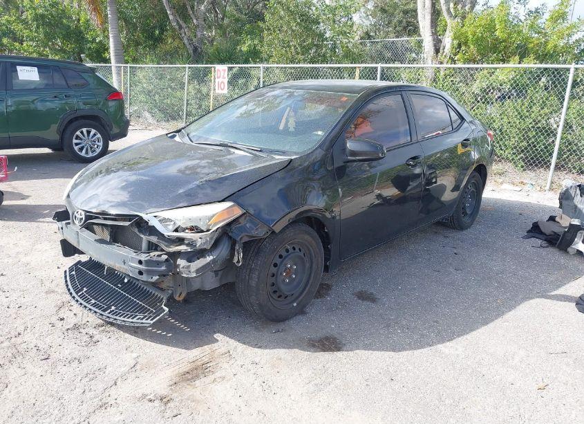 Photo 2 of 2015 Toyota Corolla LE (VIN 2T1BURHE1FC451969)