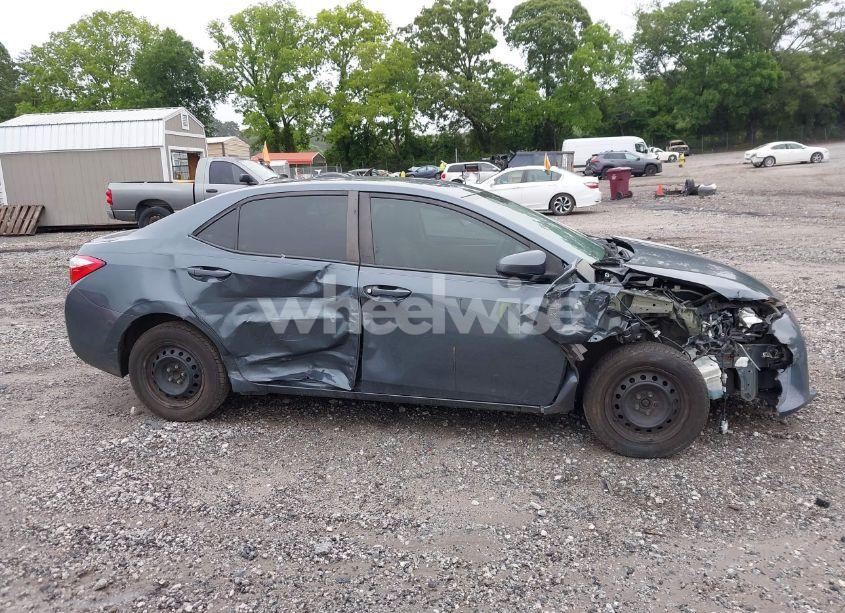 Photo 13 of 2015 Toyota Corolla L (VIN 2T1BURHE1FC452281)