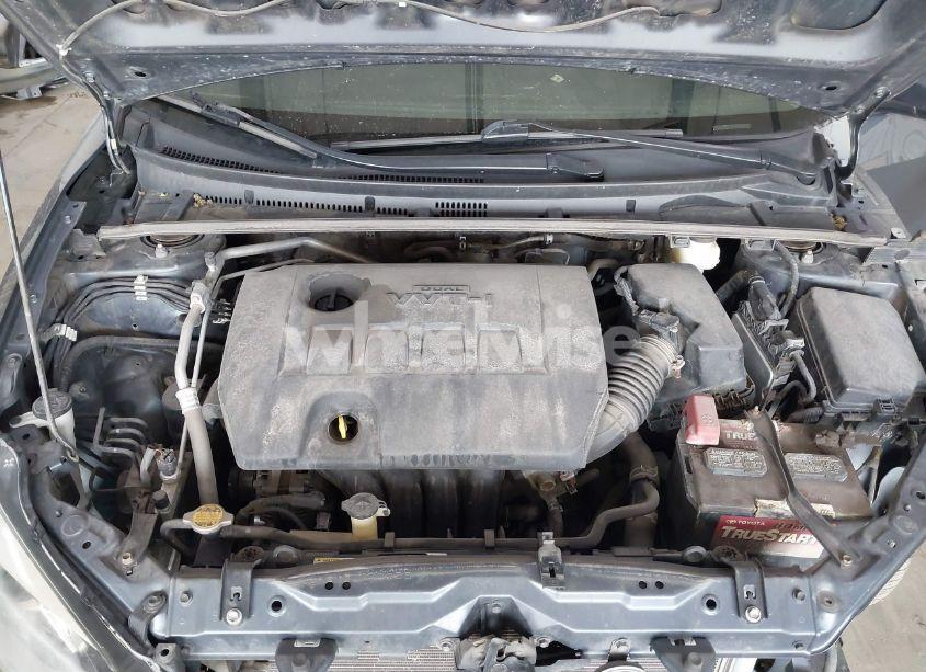 Photo 10 of 2015 Toyota Corolla LE (VIN 2T1BURHE1FC456007)