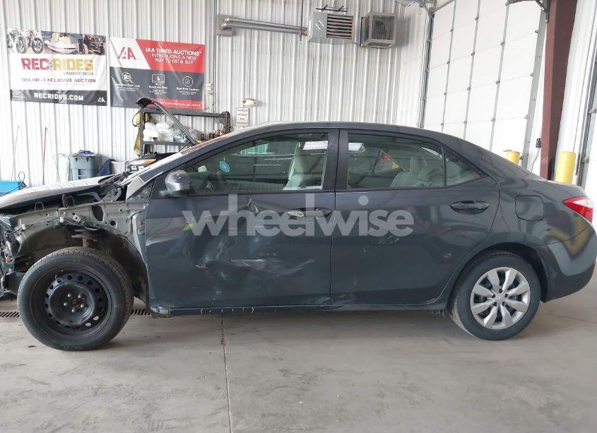 Photo 14 of 2015 Toyota Corolla LE (VIN 2T1BURHE1FC456007)