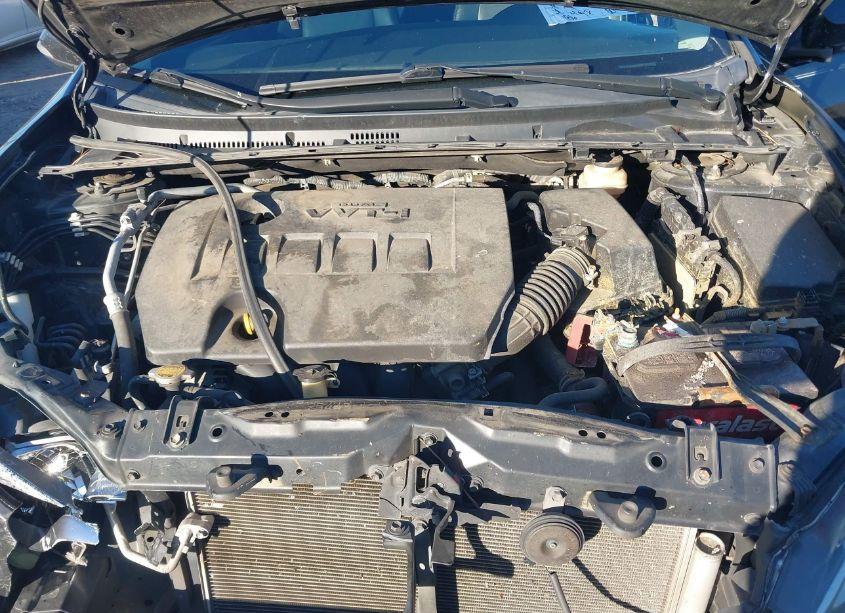 Photo 10 of 2015 Toyota Corolla S PLUS (VIN 2T1BURHE1FC464799)