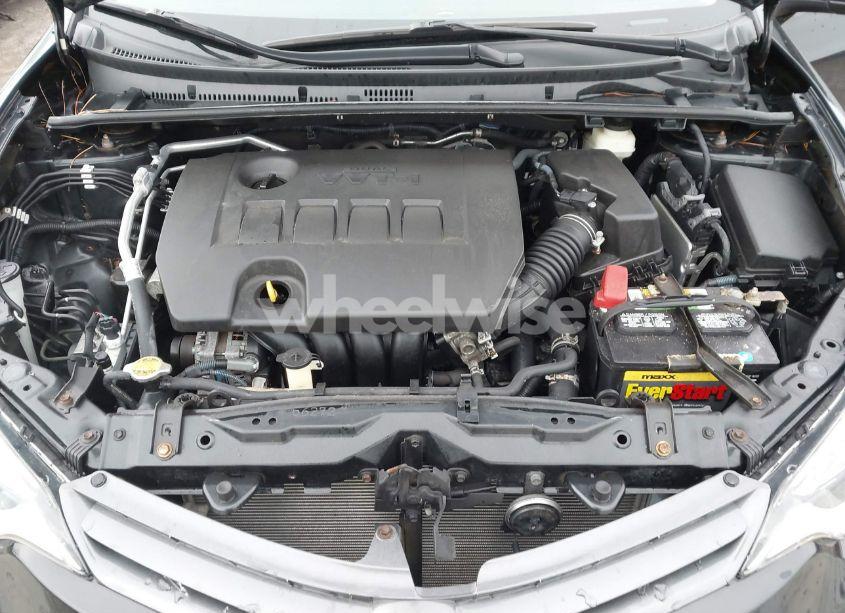 Photo 10 of 2015 Toyota Corolla LE (VIN 2T1BURHE1FC475625)
