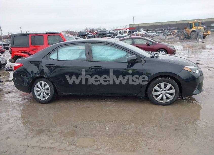 Photo 13 of 2015 Toyota Corolla LE (VIN 2T1BURHE1FC475625)