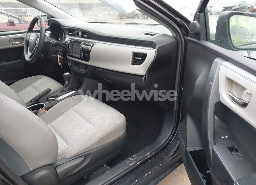 Photo 5 of 2015 Toyota Corolla LE (VIN 2T1BURHE1FC475625)