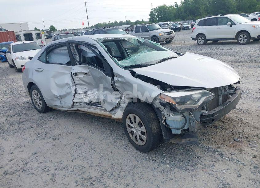 2015 Toyota Corolla L (VIN 2T1BURHE1FC475950) main photo