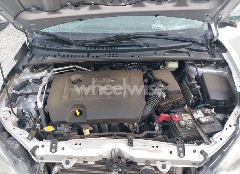 Photo 10 of 2015 Toyota Corolla L (VIN 2T1BURHE1FC475950)