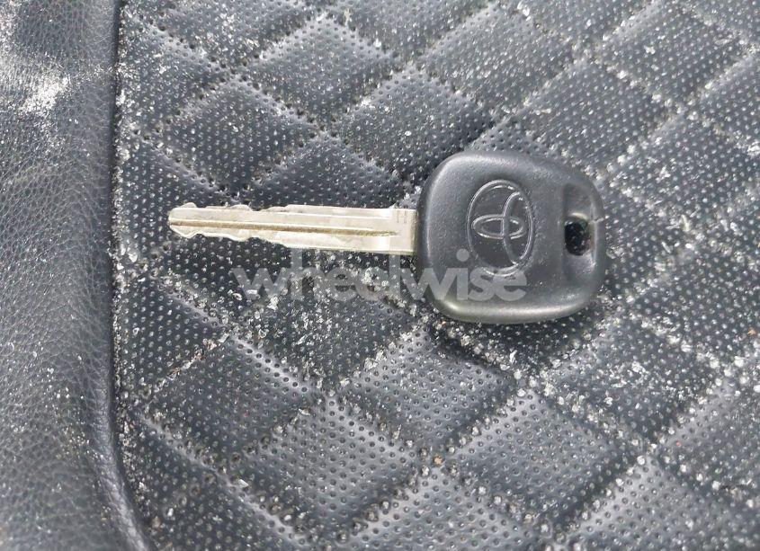 Photo 11 of 2015 Toyota Corolla L (VIN 2T1BURHE1FC475950)