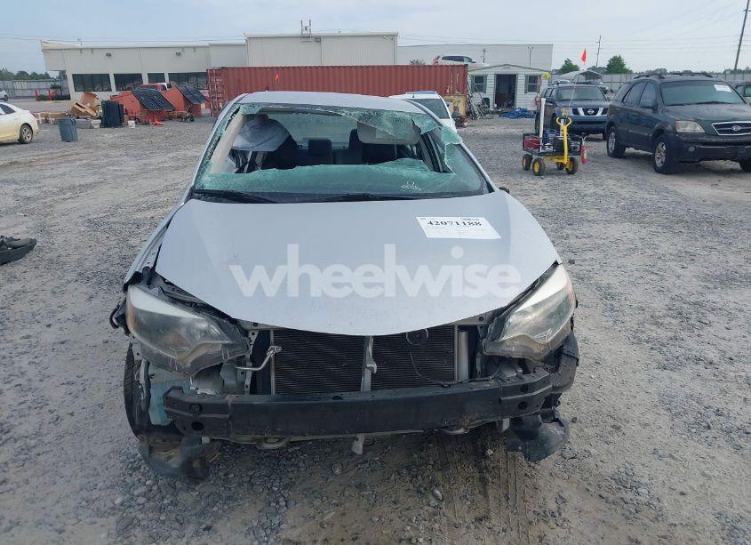 Photo 13 of 2015 Toyota Corolla L (VIN 2T1BURHE1FC475950)