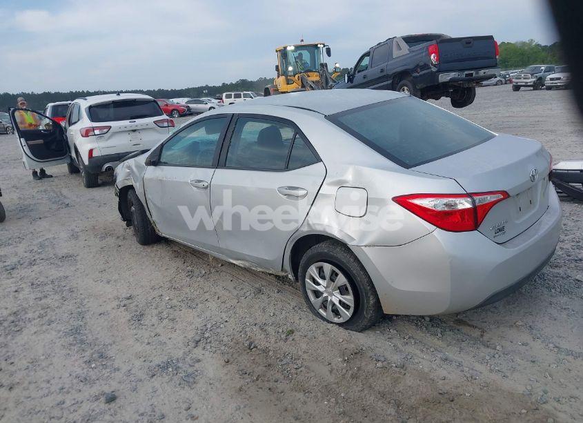 Photo 3 of 2015 Toyota Corolla L (VIN 2T1BURHE1FC475950)