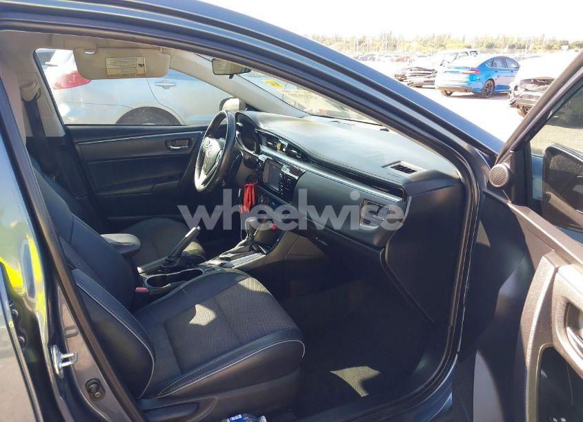 Photo 5 of 2015 Toyota Corolla (VIN 2T1BURHE1FC477293)