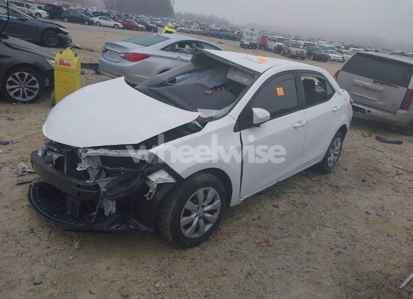 Photo 2 of 2015 Toyota Corolla LE (VIN 2T1BURHE1FC477391)