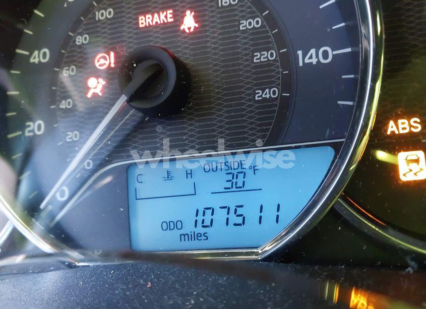 Photo 15 of 2015 Toyota Corolla L (VIN 2T1BURHE1FC479786)