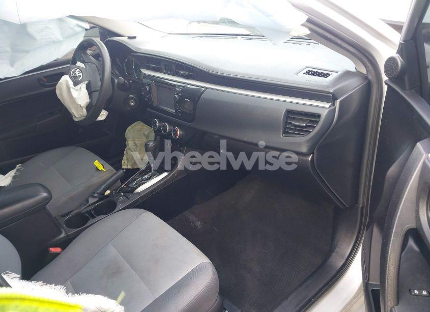 Photo 5 of 2016 Toyota Corolla L (VIN 2T1BURHE1GC482155)