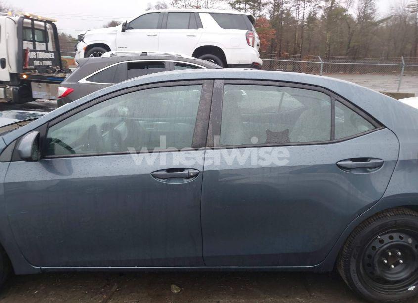 Photo 15 of 2016 Toyota Corolla LE (VIN 2T1BURHE1GC513520)