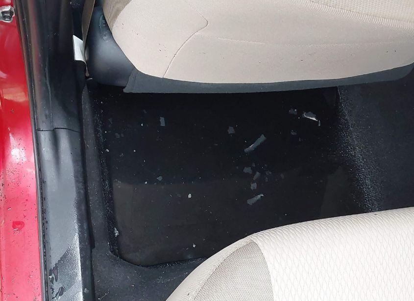 Photo 6 of 2016 Toyota Corolla LE (VIN 2T1BURHE1GC520774)