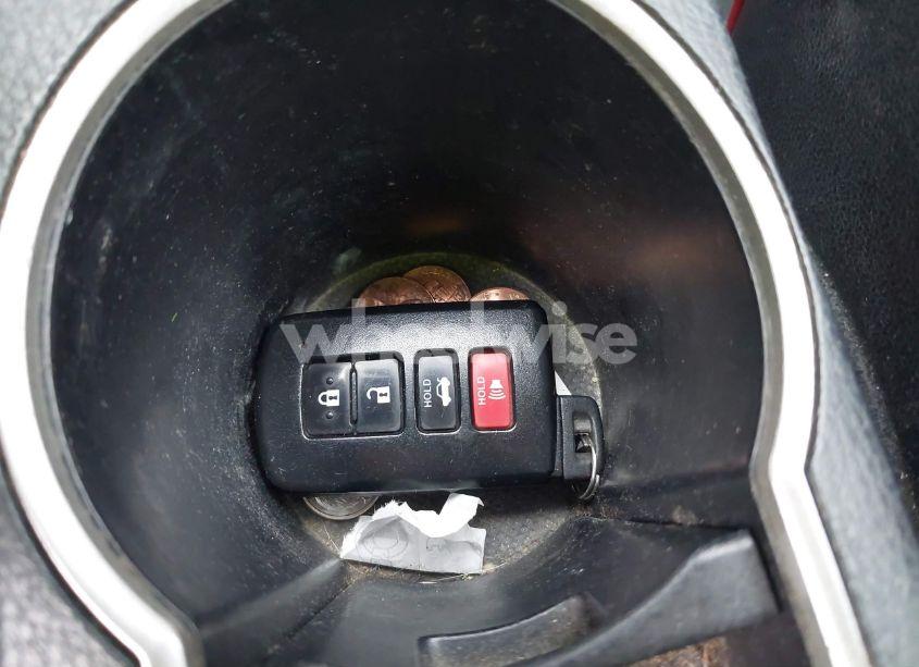 Photo 11 of 2016 Toyota Corolla S W/SPECIAL EDITION PKG (VIN 2T1BURHE1GC527630)