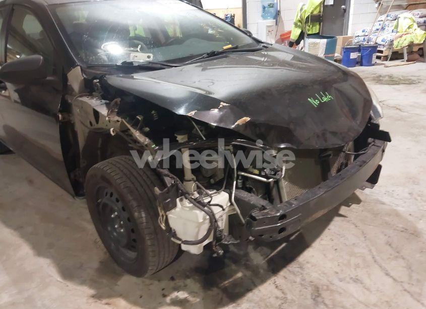 Photo 6 of 2016 Toyota Corolla LE (VIN 2T1BURHE1GC532570)