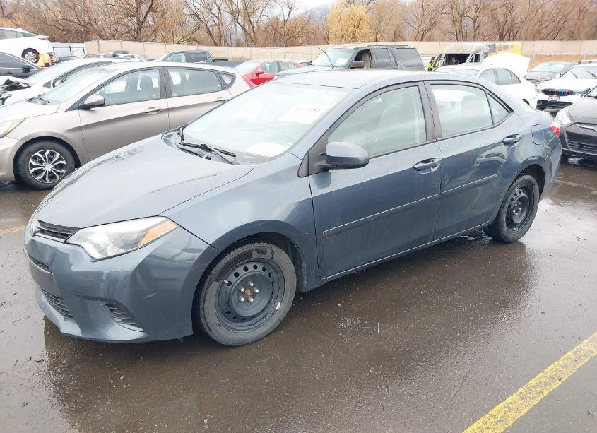 Photo 2 of 2016 Toyota Corolla LE (VIN 2T1BURHE1GC591862)