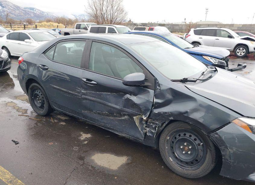 Photo 6 of 2016 Toyota Corolla LE (VIN 2T1BURHE1GC591862)