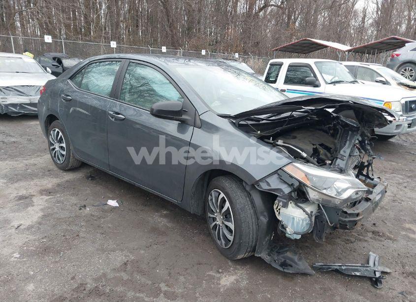 2016 Toyota Corolla LE (VIN 2T1BURHE1GC602181) main photo