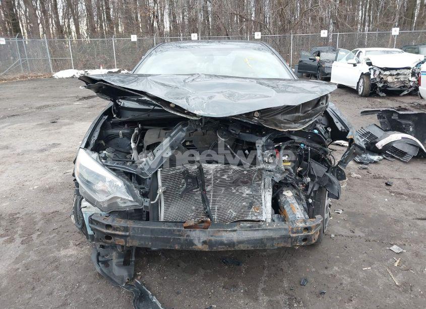 Photo 13 of 2016 Toyota Corolla LE (VIN 2T1BURHE1GC602181)