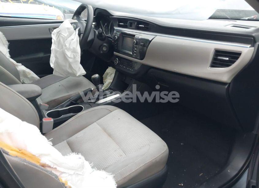 Photo 5 of 2016 Toyota Corolla LE (VIN 2T1BURHE1GC602181)