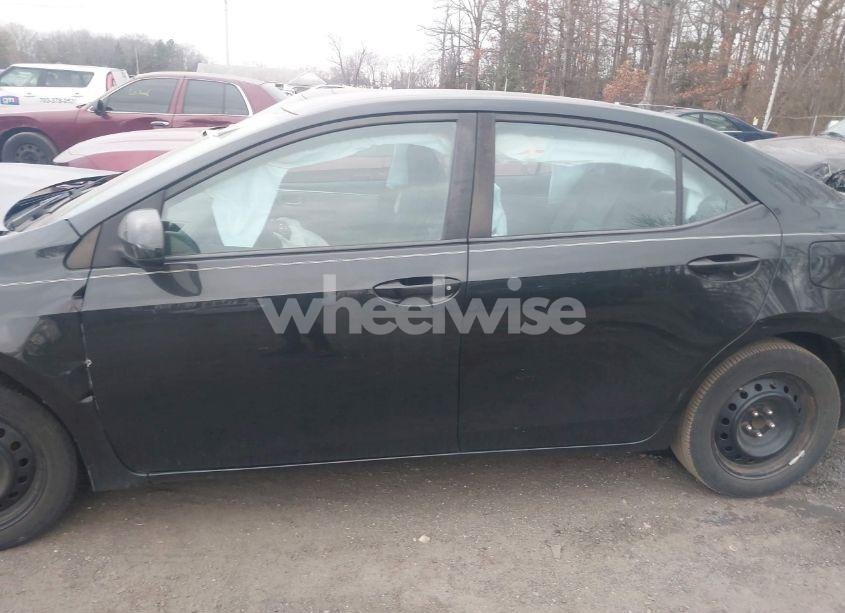 Photo 14 of 2016 Toyota Corolla LE (VIN 2T1BURHE1GC610314)