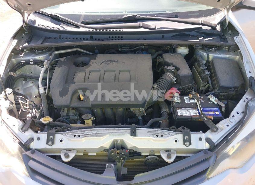 Photo 10 of 2016 Toyota Corolla LE (VIN 2T1BURHE1GC637335)