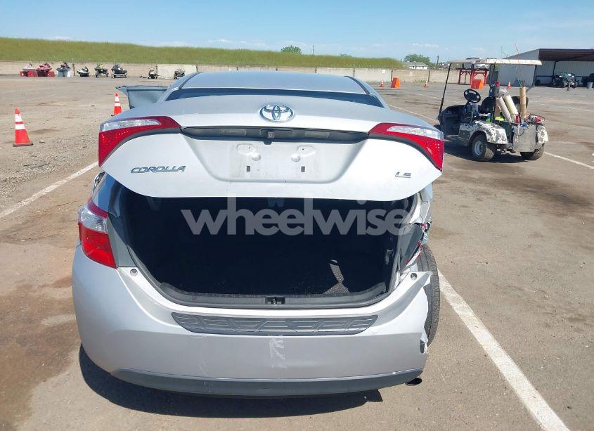 Photo 16 of 2016 Toyota Corolla LE (VIN 2T1BURHE1GC637335)