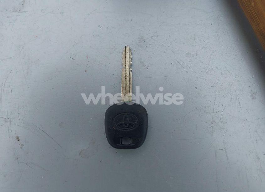 Photo 11 of 2016 Toyota Corolla LE (VIN 2T1BURHE1GC646620)