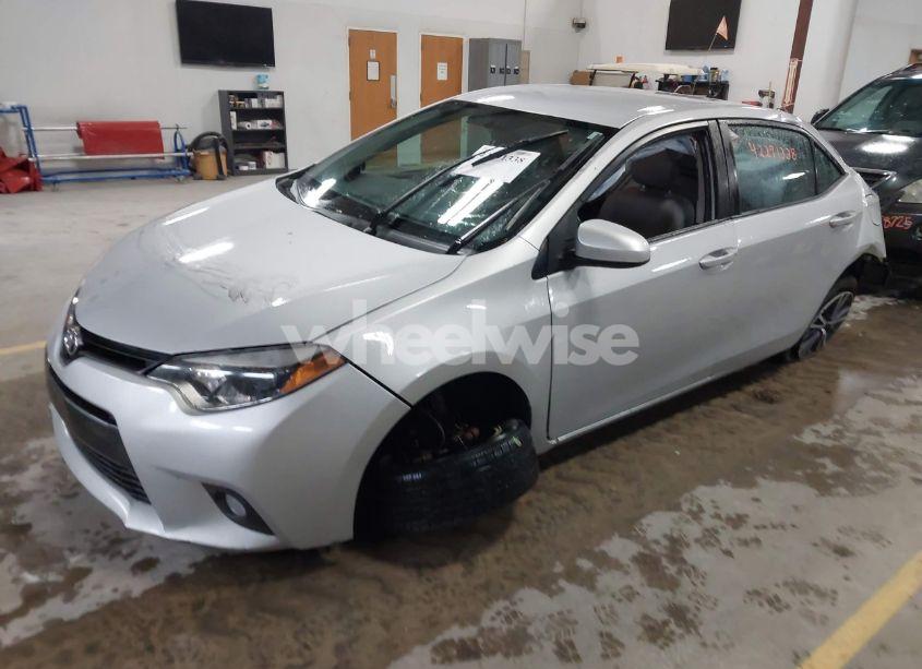 Photo 2 of 2016 Toyota Corolla LE PLUS (VIN 2T1BURHE1GC653552)