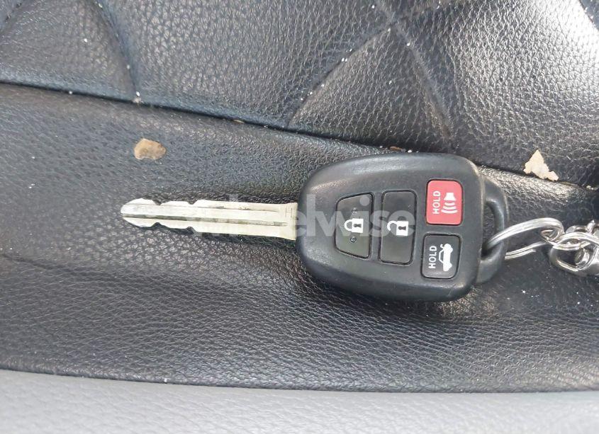 Photo 11 of 2016 Toyota Corolla LE (VIN 2T1BURHE1GC727276)