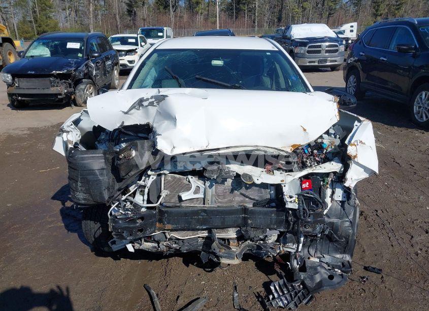 Photo 13 of 2016 Toyota Corolla LE (VIN 2T1BURHE1GC727276)