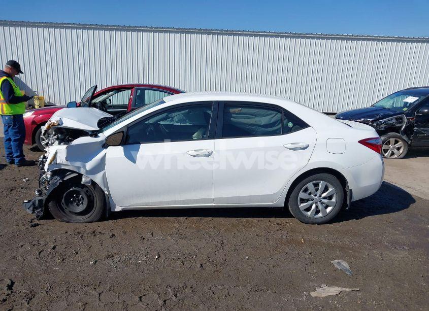 Photo 15 of 2016 Toyota Corolla LE (VIN 2T1BURHE1GC727276)