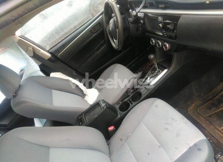 Photo 5 of 2016 Toyota Corolla L (VIN 2T1BURHE1GC731912)