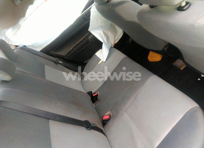 Photo 8 of 2016 Toyota Corolla L (VIN 2T1BURHE1GC731912)