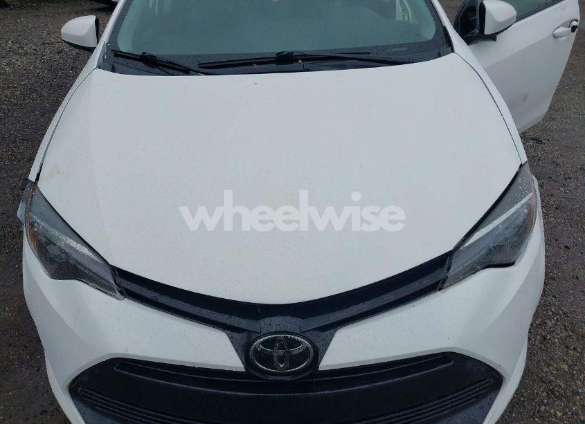 Photo 10 of 2017 Toyota Corolla L/LE/XLE/SE/XSE (VIN 2T1BURHE1HC747111)