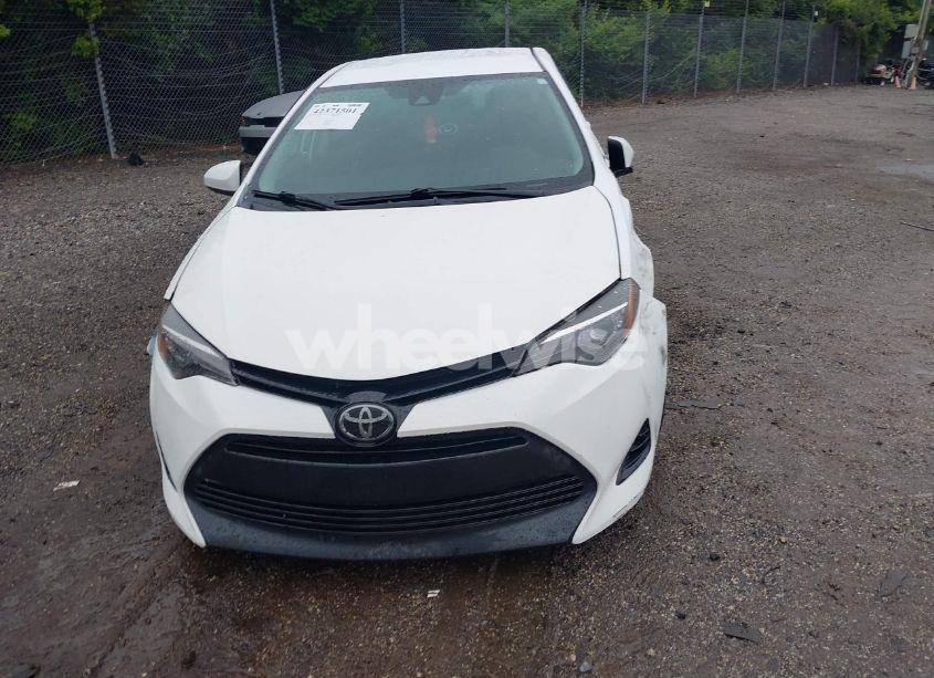 Photo 13 of 2017 Toyota Corolla L/LE/XLE/SE/XSE (VIN 2T1BURHE1HC747111)