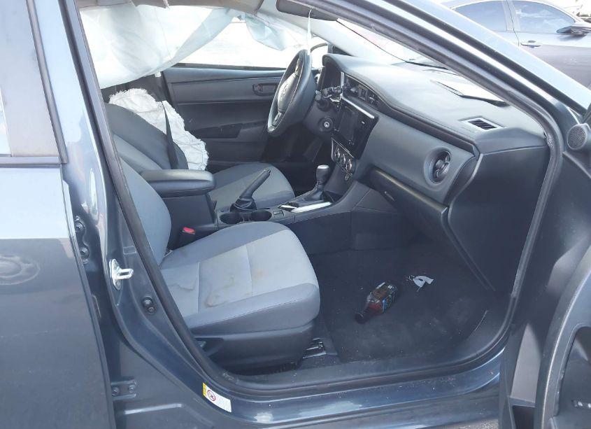 Photo 5 of 2017 Toyota Corolla L (VIN 2T1BURHE1HC750607)