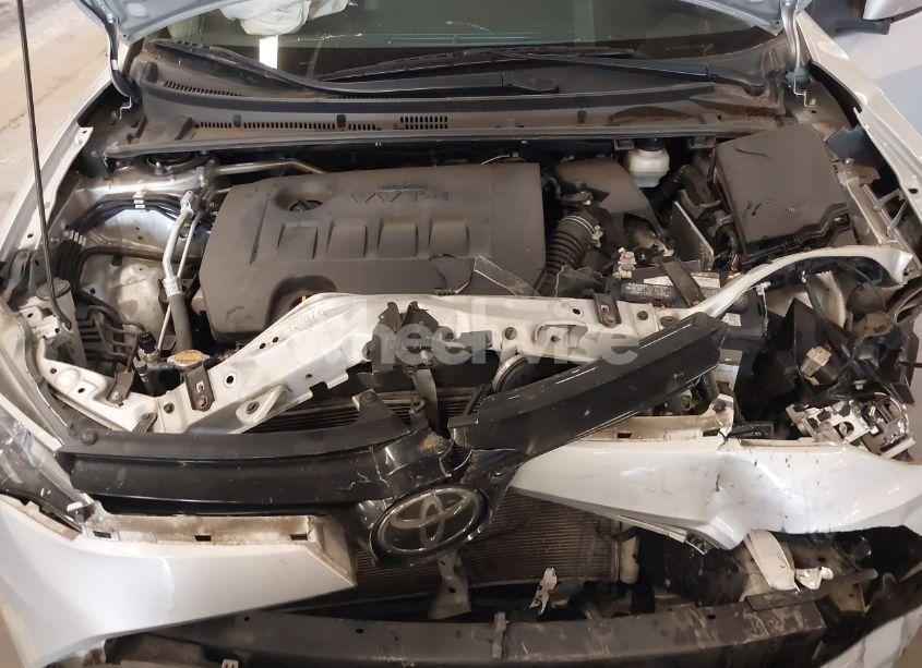 Photo 10 of 2017 Toyota Corolla L (VIN 2T1BURHE1HC752969)