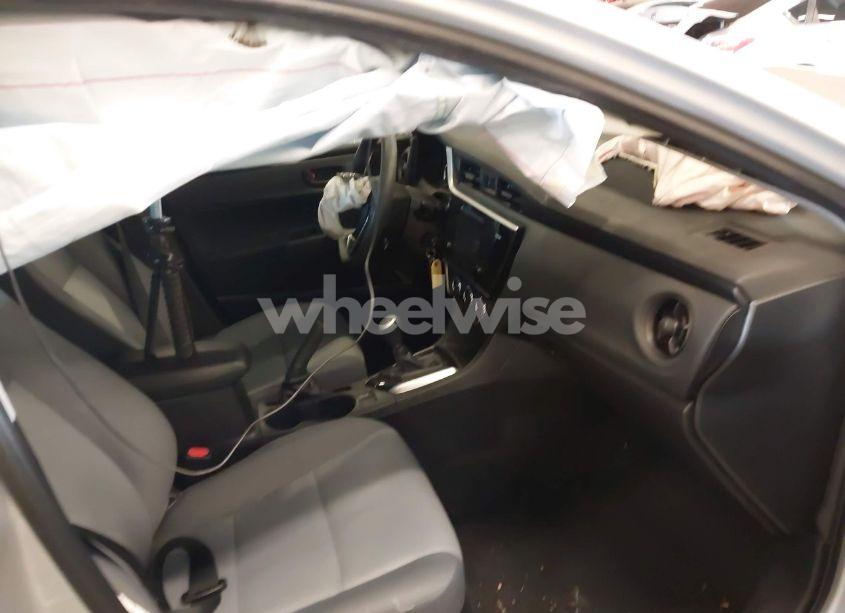 Photo 5 of 2017 Toyota Corolla L (VIN 2T1BURHE1HC752969)