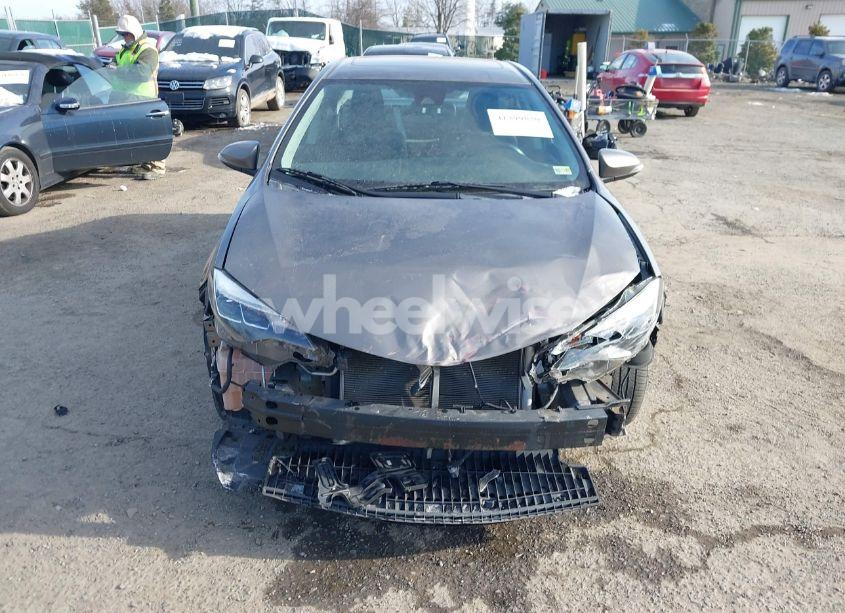 Photo 13 of 2017 Toyota Corolla XSE (VIN 2T1BURHE1HC772140)