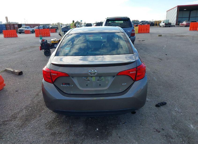 Photo 17 of 2017 Toyota Corolla SE (VIN 2T1BURHE1HC779962)