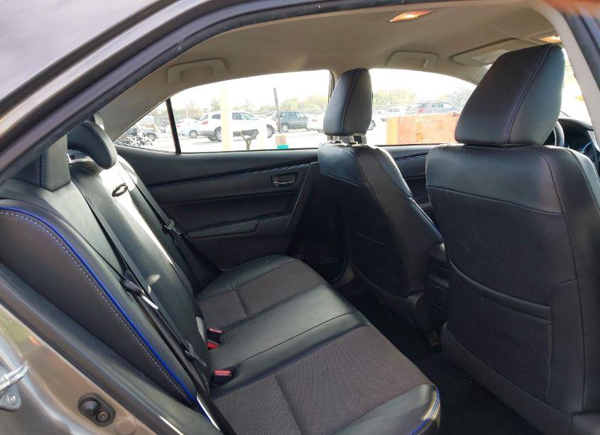 Photo 8 of 2017 Toyota Corolla SE (VIN 2T1BURHE1HC779962)