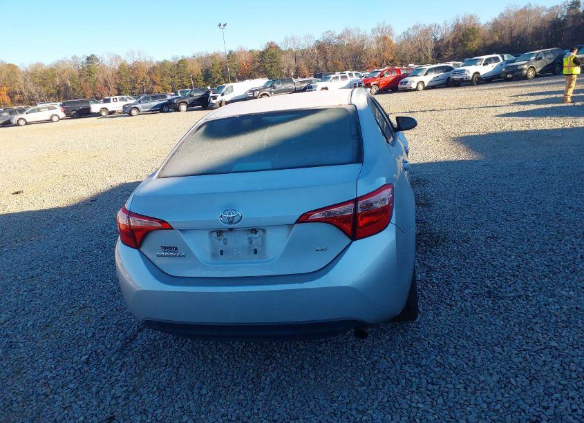 Photo 16 of 2017 Toyota Corolla LE (VIN 2T1BURHE1HC790234)